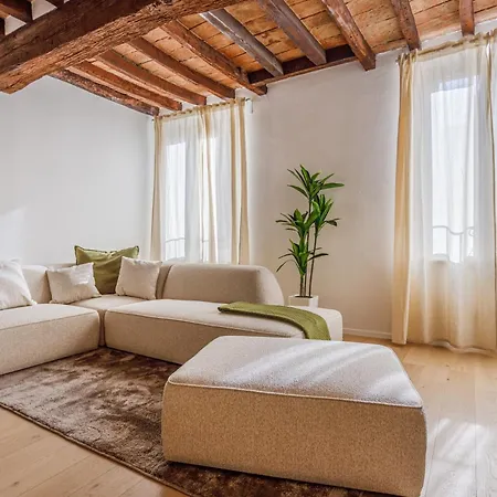 Fumo Di Lambrusco - Rua Frati 34 Palace By Movebnb Appartement